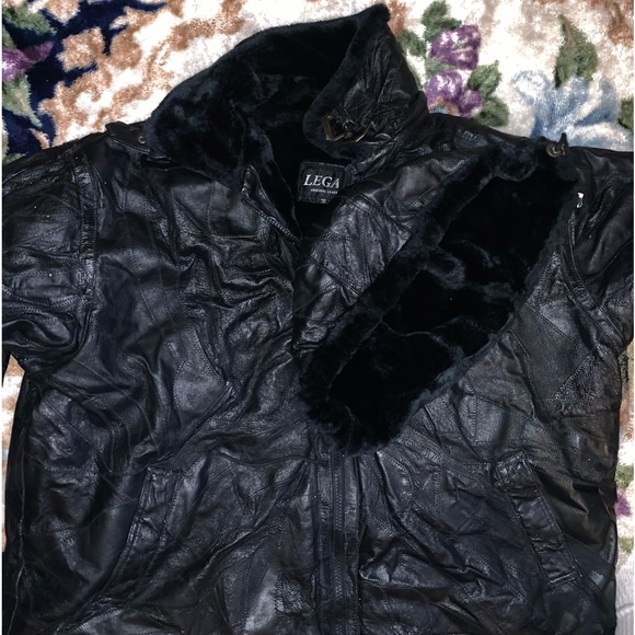 2 Leather Jackets - Picture 6 of 11